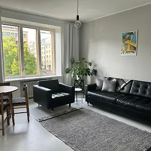 Apartment Etelainen Hesperiankatu, Helsinki